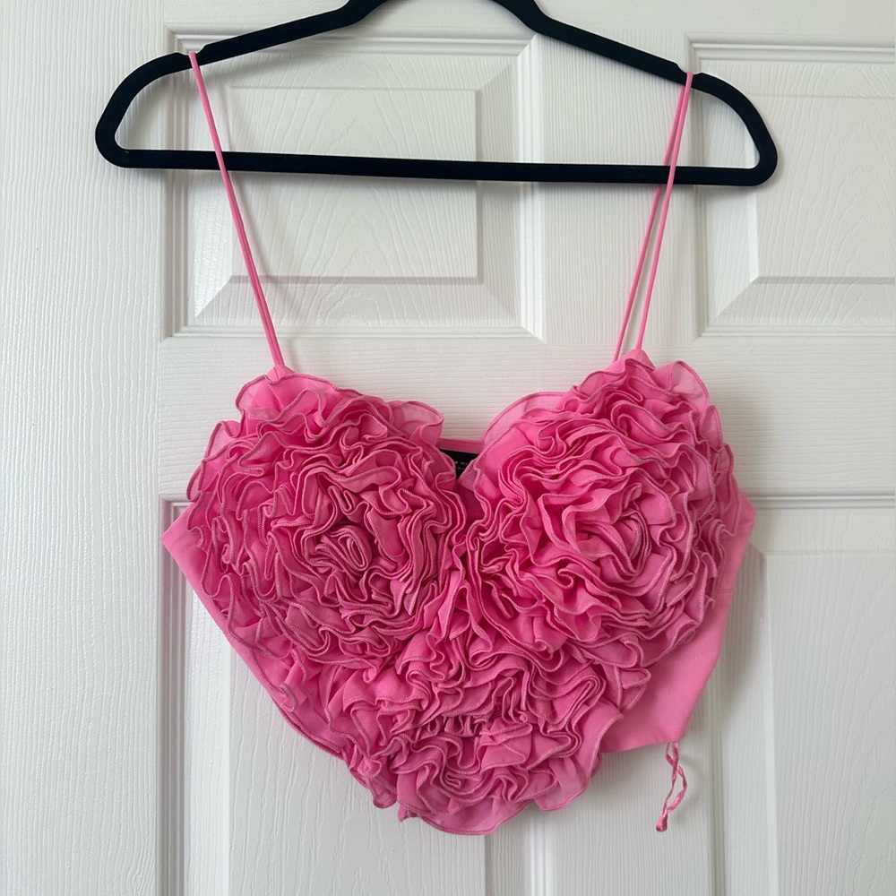 ZARA NEW - pink corset top heart shaped
NEW
Size M